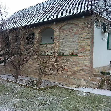 Ilkicev Kucerak Apartment *