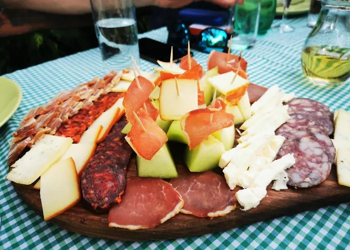 Ilkicev Kucerak 아파트 *